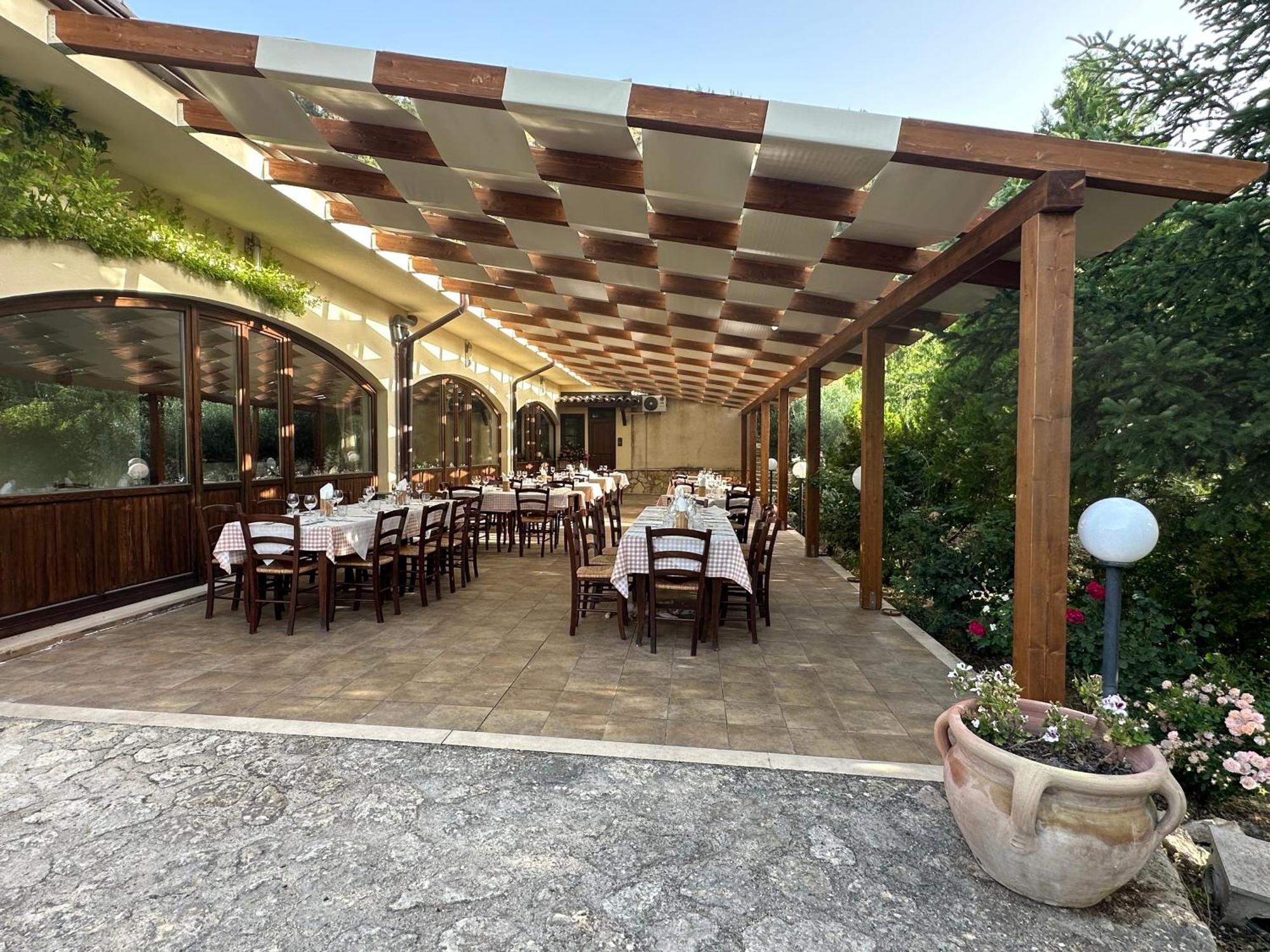Agriturismo Serra Moneta Santo Stefano Quisquina Exterior foto